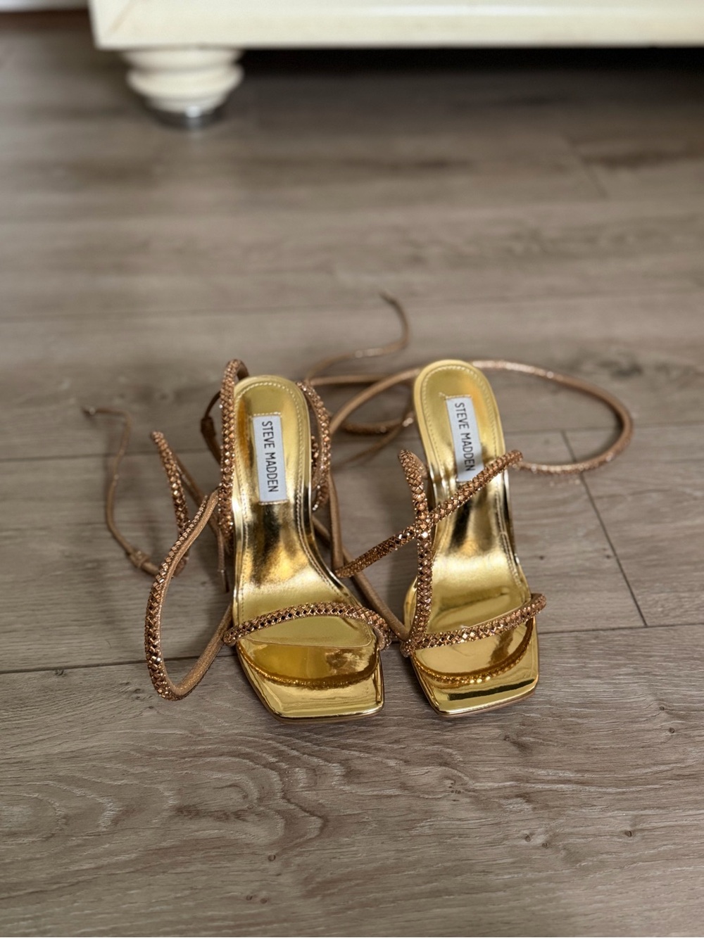 Steve Madden Solena Gold Strappy Leg-Tie Square-Toe Heel Heels Gold & Pink